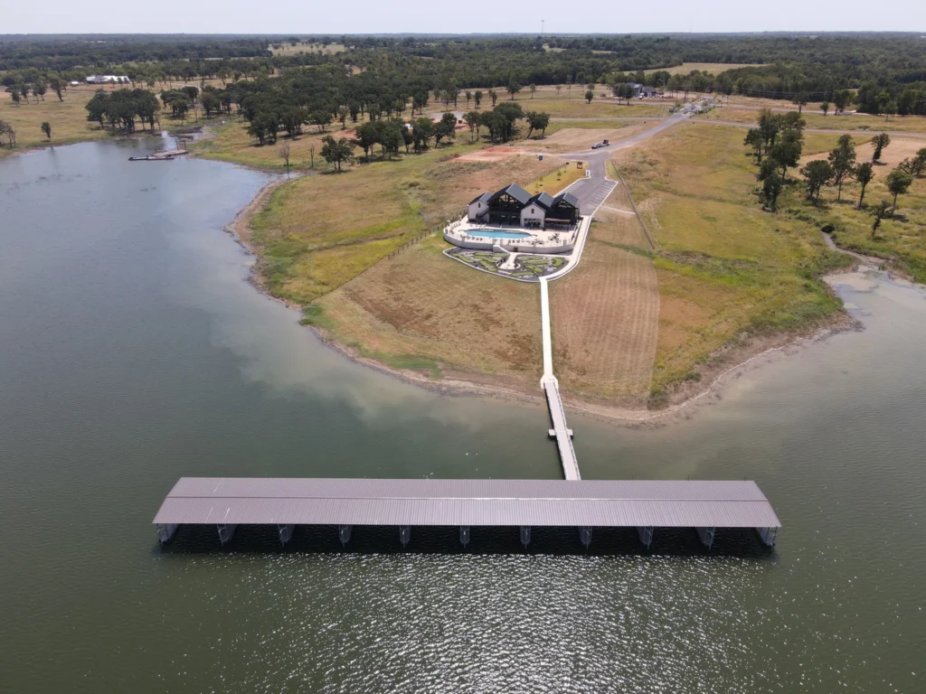 Five Points on Bois d'Arc Lake
